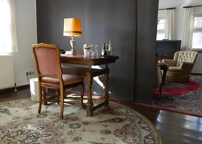 Dinkelsbuhler Kunst-stuben 3* دينكلسبهل